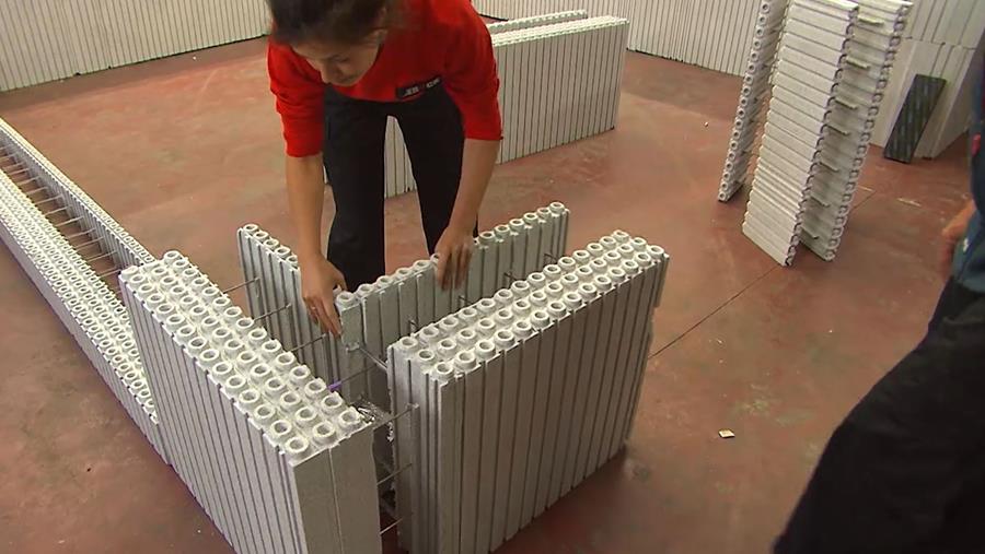 RUWBOUW IN POLYSTYREEN