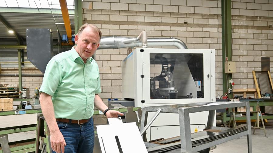 Torfs-Leon confie les dernières finitions à sa nouvelle machine