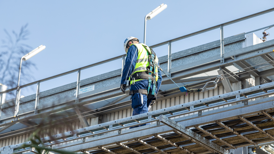 Protection individuelle contre les chutes