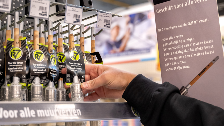 R7 ontzorgt consument én retailer met 1-meterconcept