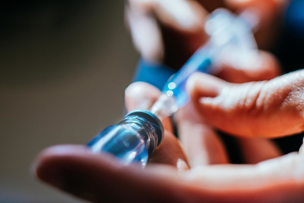 Pays-Bas: des trafiquants de drogue opèrent à .grande échelle . dans les soins de santé